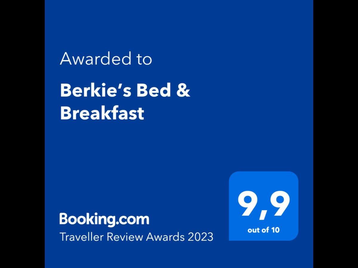 Berkie'S Bed & Breakfast Port Alberni Dış mekan fotoğraf